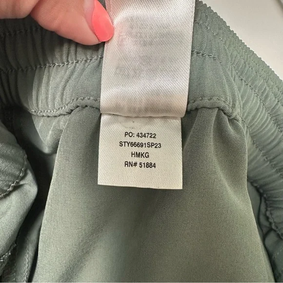 Patagonia Green Girls' Foxglenn Joggers Size XL - Picture 7 of 7